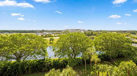 2480 Presidential Way West Palm Beach FL 33401
