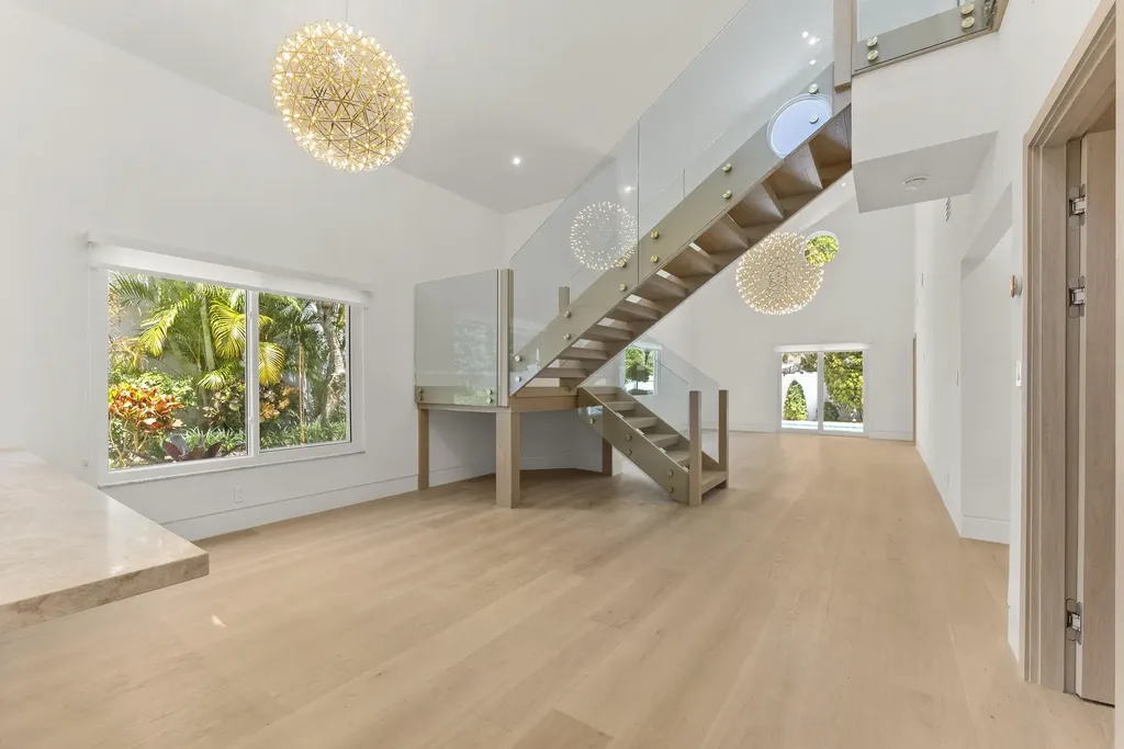 221 Pelican Way Delray Beach FL 33483