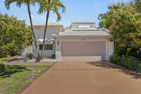 221 Pelican Way Delray Beach FL 33483