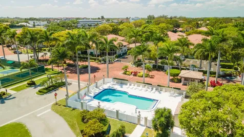 221 Pelican Way Delray Beach FL 33483