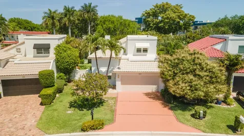 221 Pelican Way Delray Beach FL 33483