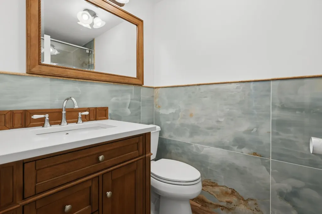 180 Isle Of Venice Drive Fort Lauderdale FL 33301