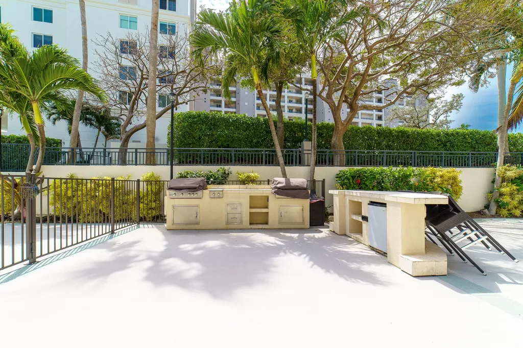 2900 NE 14th Street Causeway Pompano Beach FL 33062