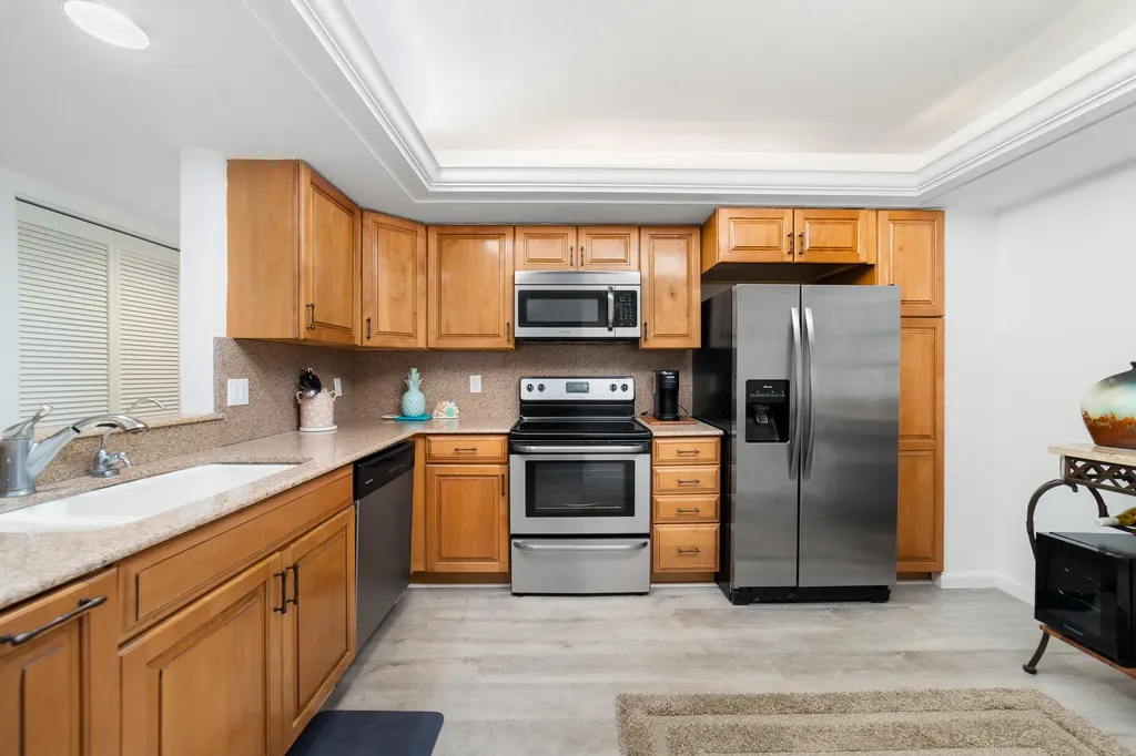 2900 NE 14th Street Causeway Pompano Beach FL 33062