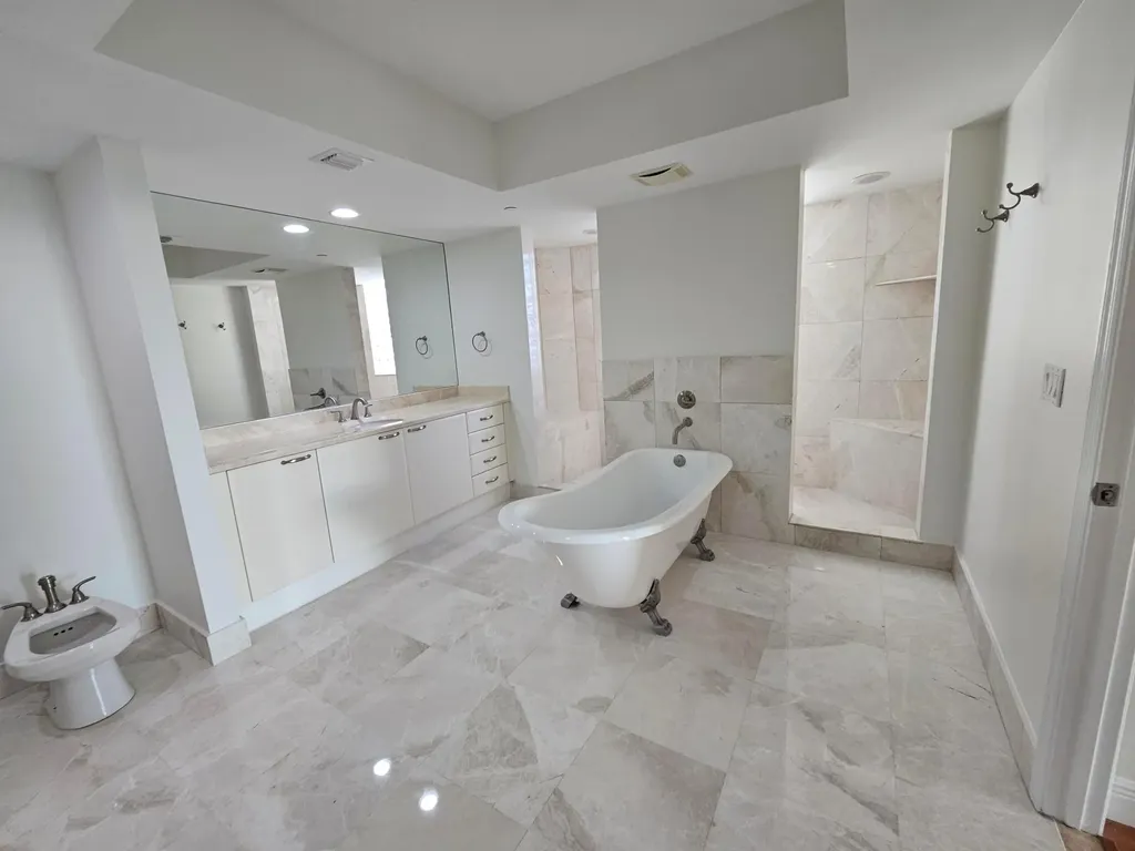 3301 NE 183rd Street Aventura FL 33160