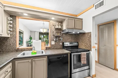 5370 Las Verdes Circle Delray Beach FL 33484