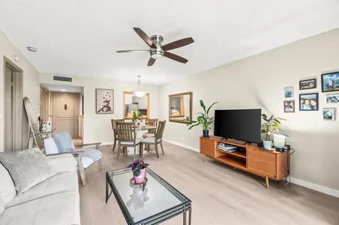 5370 Las Verdes Circle Delray Beach FL 33484