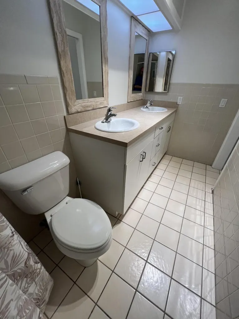 1050 E Sample Road Pompano Beach FL 33064
