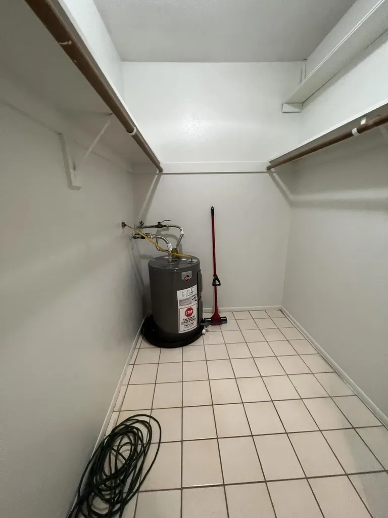 1050 E Sample Road Pompano Beach FL 33064