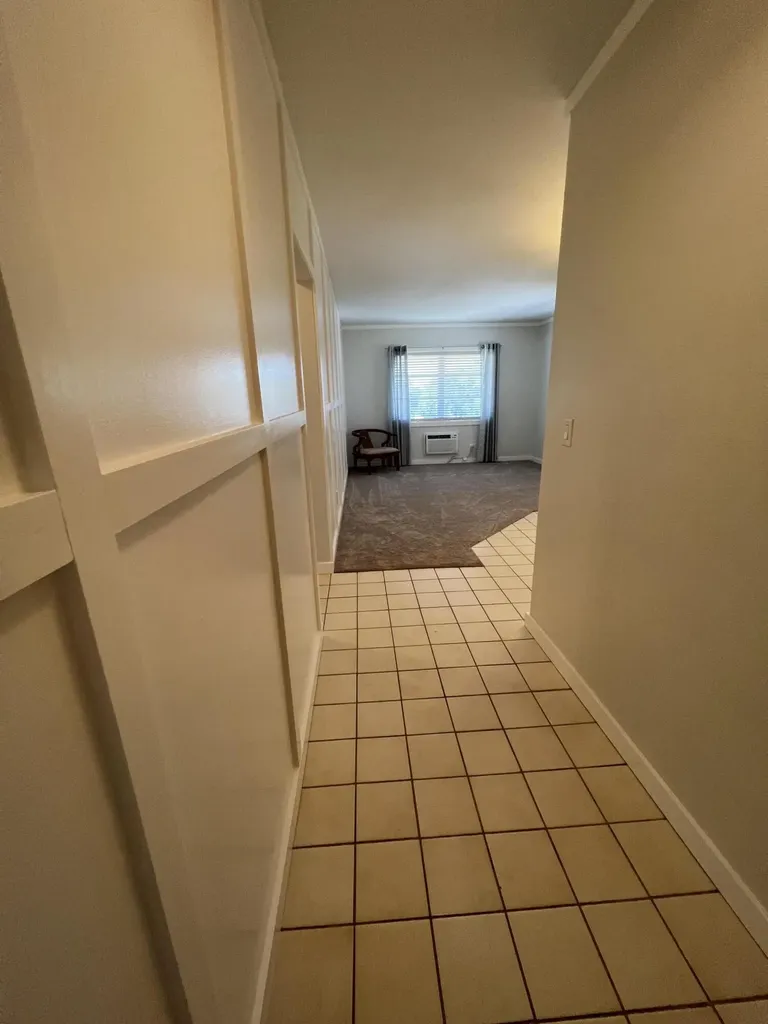1050 E Sample Road Pompano Beach FL 33064