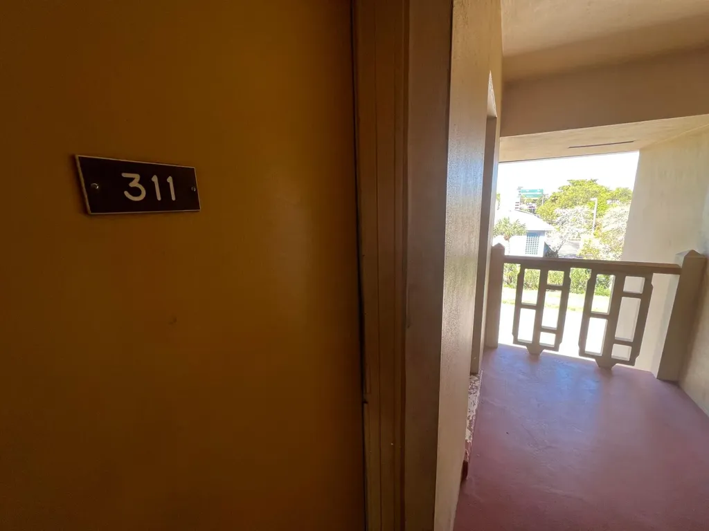 1050 E Sample Road Pompano Beach FL 33064