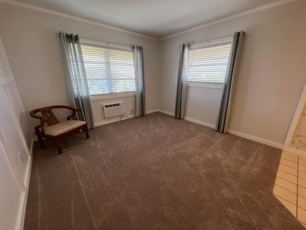 1050 E Sample Road Pompano Beach FL 33064