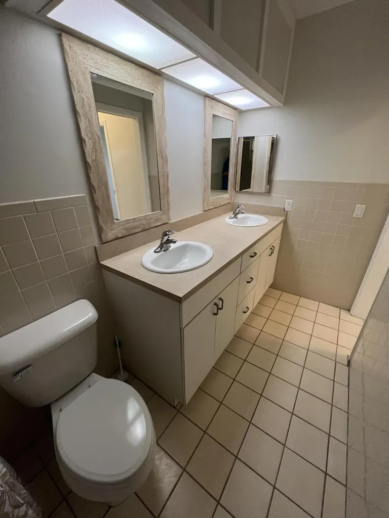 1050 E Sample Road Pompano Beach FL 33064