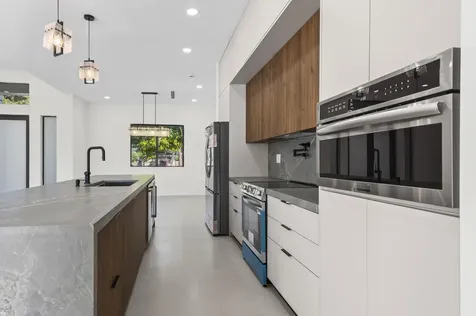 621 NW 42nd Avenue Coconut Creek FL 33066