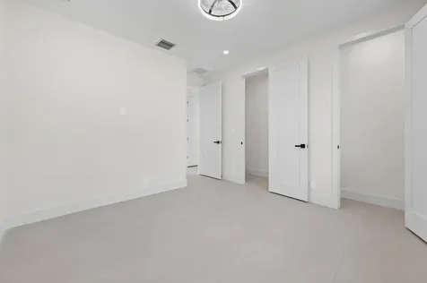 621 NW 42nd Avenue Coconut Creek FL 33066