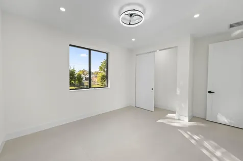 621 NW 42nd Avenue Coconut Creek FL 33066