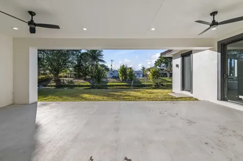 621 NW 42nd Avenue Coconut Creek FL 33066