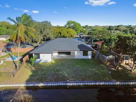 621 NW 42nd Avenue Coconut Creek FL 33066