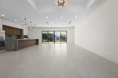 621 NW 42nd Avenue Coconut Creek FL 33066