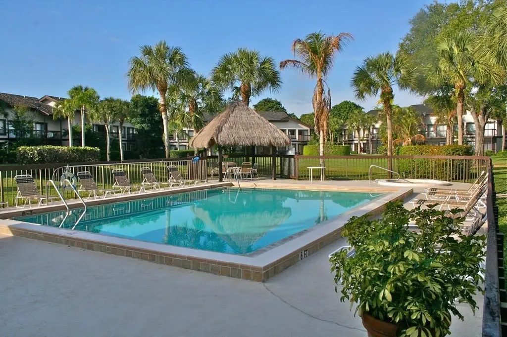 11863 Wimbledon Circle Wellington FL 33414