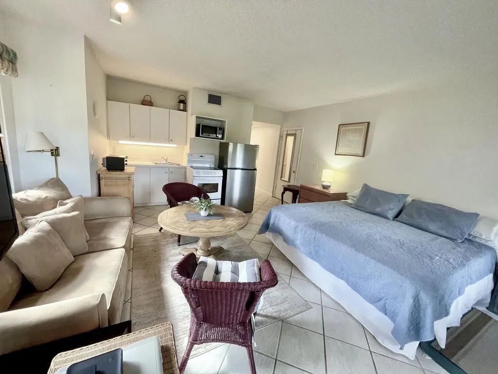 11863 Wimbledon Circle Wellington FL 33414