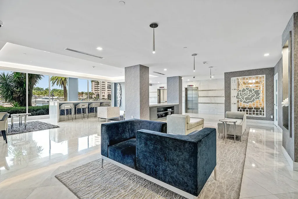 701 E Camino Real Boca Raton FL 33432
