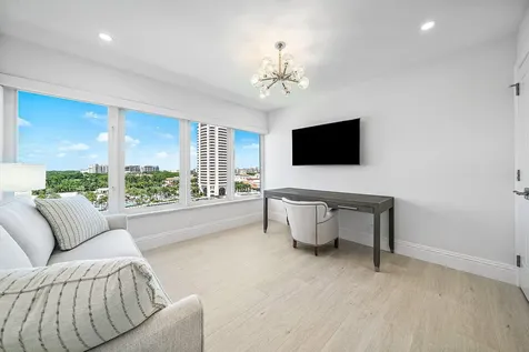 701 E Camino Real Boca Raton FL 33432