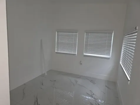 554 NW 102nd Street Miami FL 33150
