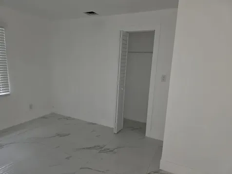 554 NW 102nd Street Miami FL 33150