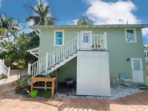 1605 Georgia Avenue West Palm Beach FL 33401