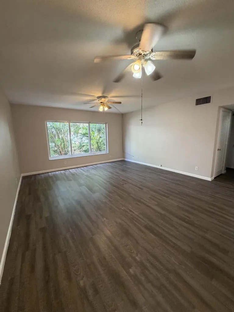 1420 SE 4th Avenue Pompano Beach FL
