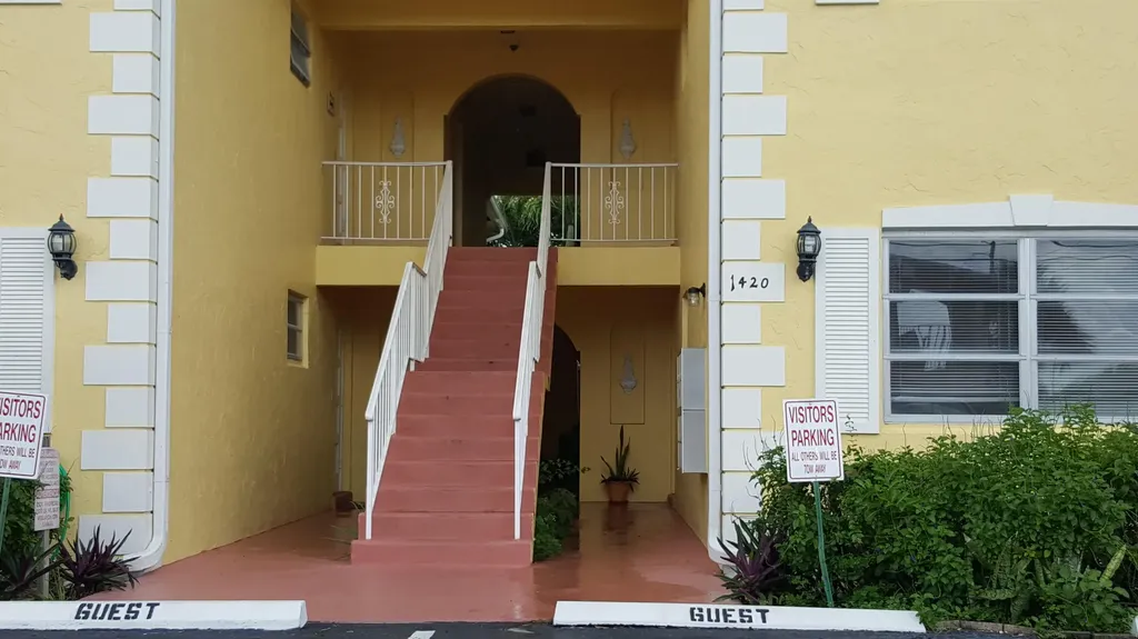 1420 SE 4th Avenue Pompano Beach FL