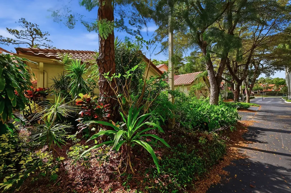5236 Majorca Club Drive Boca Raton FL 33486