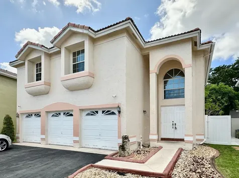2572 NW 79th Avenue Margate FL 33063
