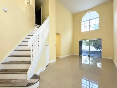 2572 NW 79th Avenue Margate FL 33063