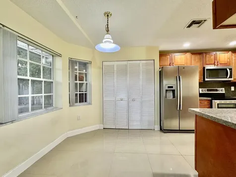 2572 NW 79th Avenue Margate FL 33063