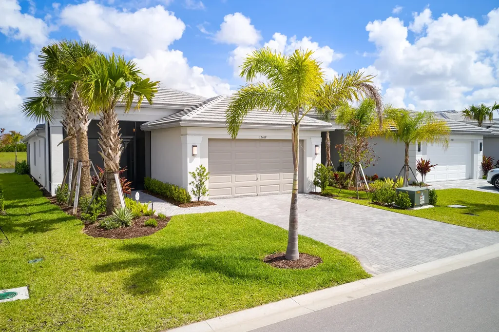 12469 SW High Tide Road Port St Lucie FL 34987