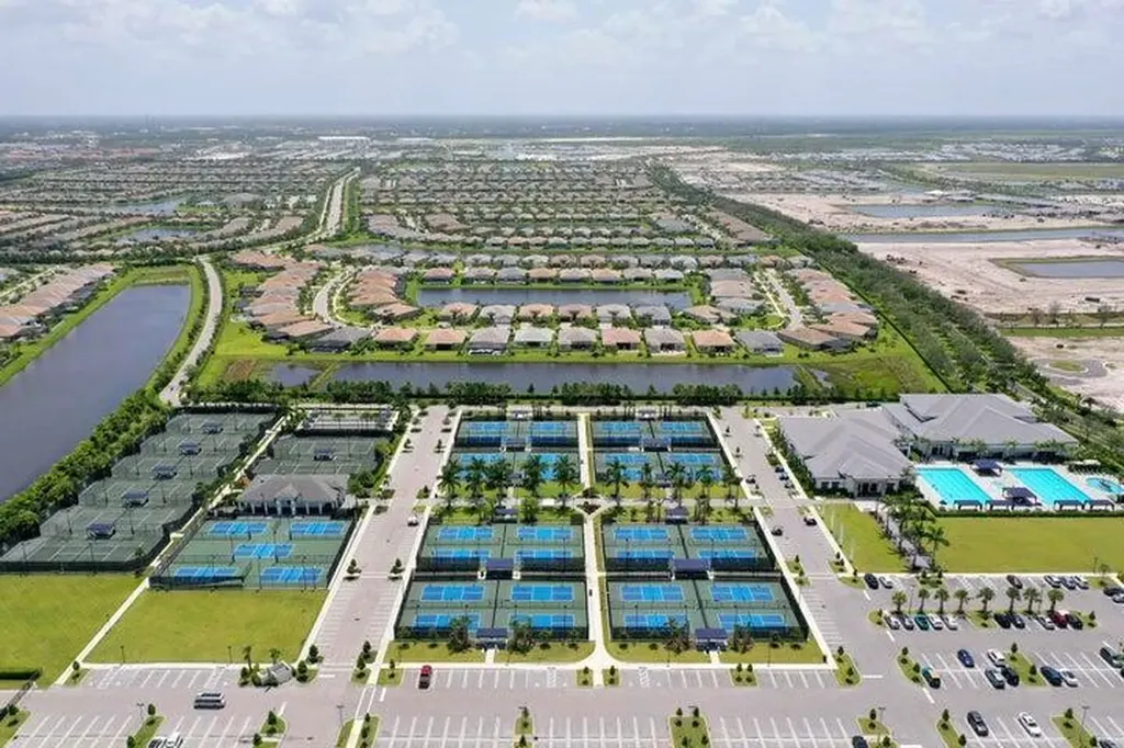 12469 SW High Tide Road Port St Lucie FL 34987