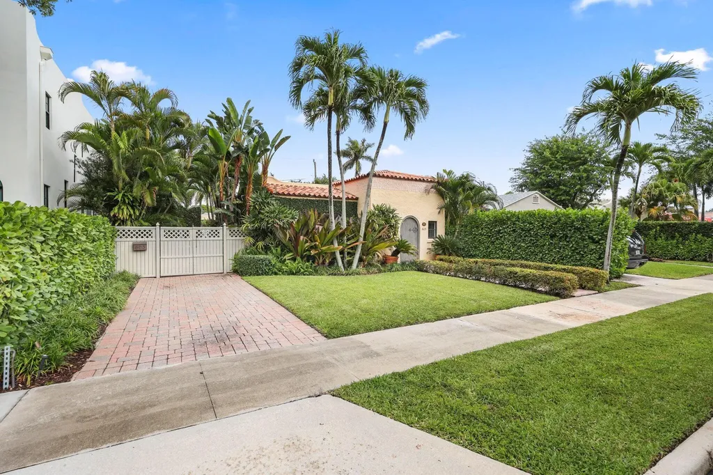 605 Sunset Road West Palm Beach FL 33401