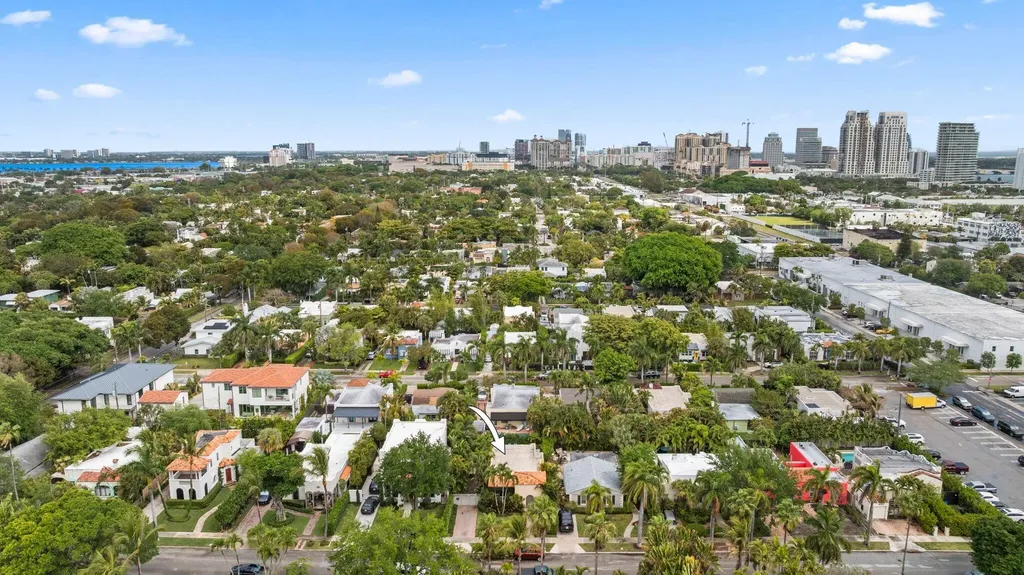 605 Sunset Road West Palm Beach FL 33401