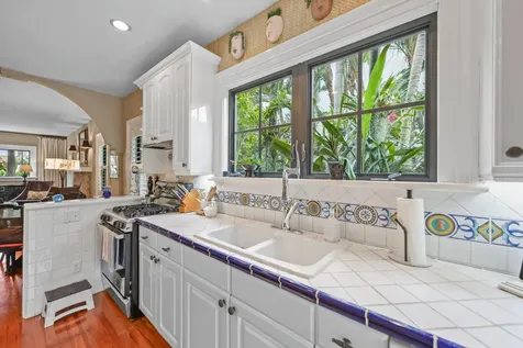 605 Sunset Road West Palm Beach FL 33401