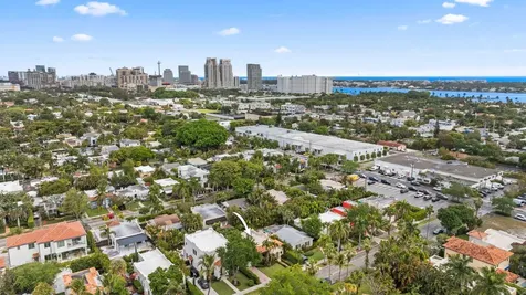 605 Sunset Road West Palm Beach FL 33401