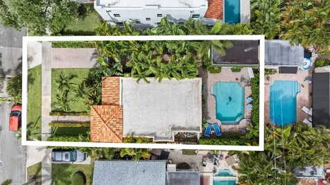 605 Sunset Road West Palm Beach FL 33401