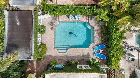 605 Sunset Road West Palm Beach FL 33401