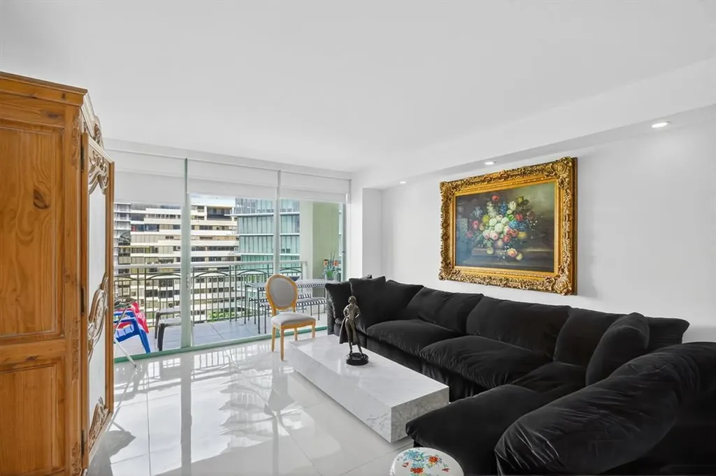 3350 SW 27th Avenue Coconut Grove FL 33133