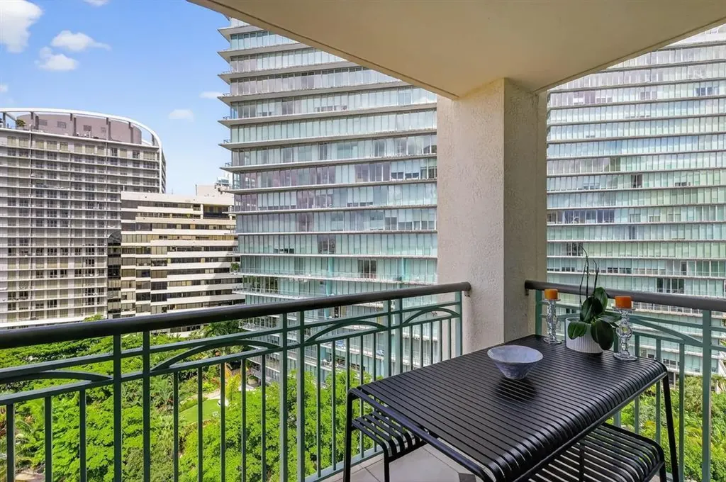 3350 SW 27th Avenue Coconut Grove FL 33133