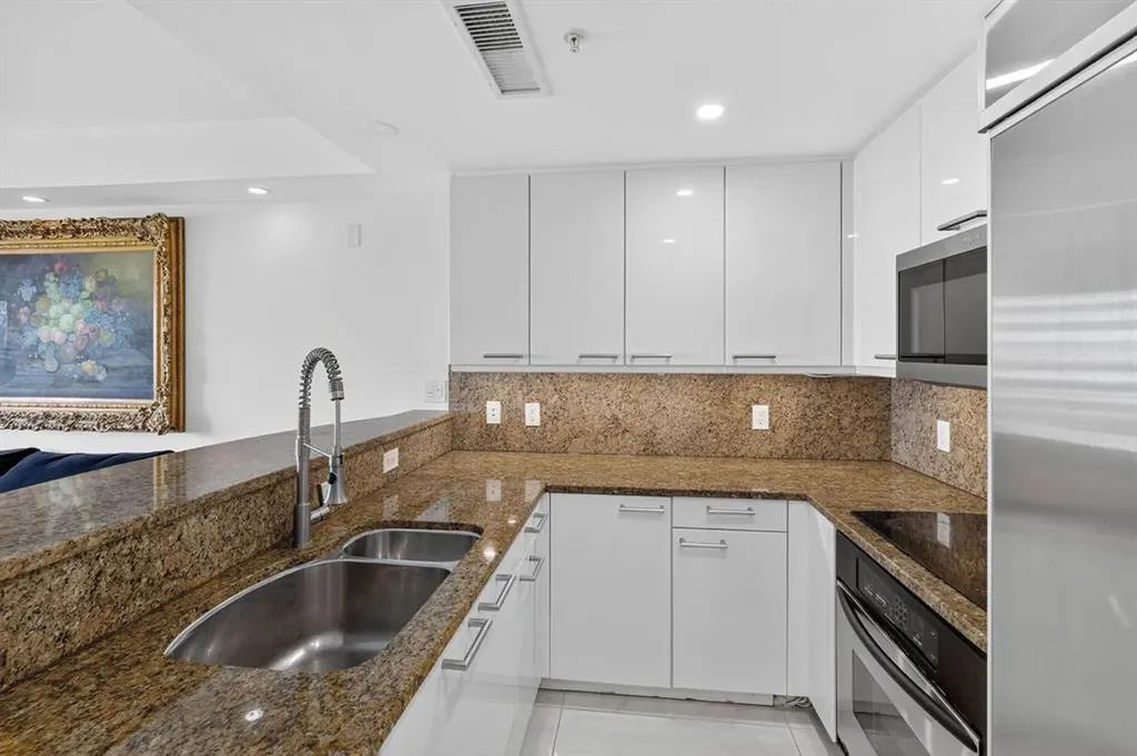 3350 SW 27th Avenue Coconut Grove FL 33133