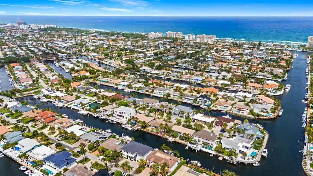 3821 NE 26th Avenue Lighthouse Point FL 33064
