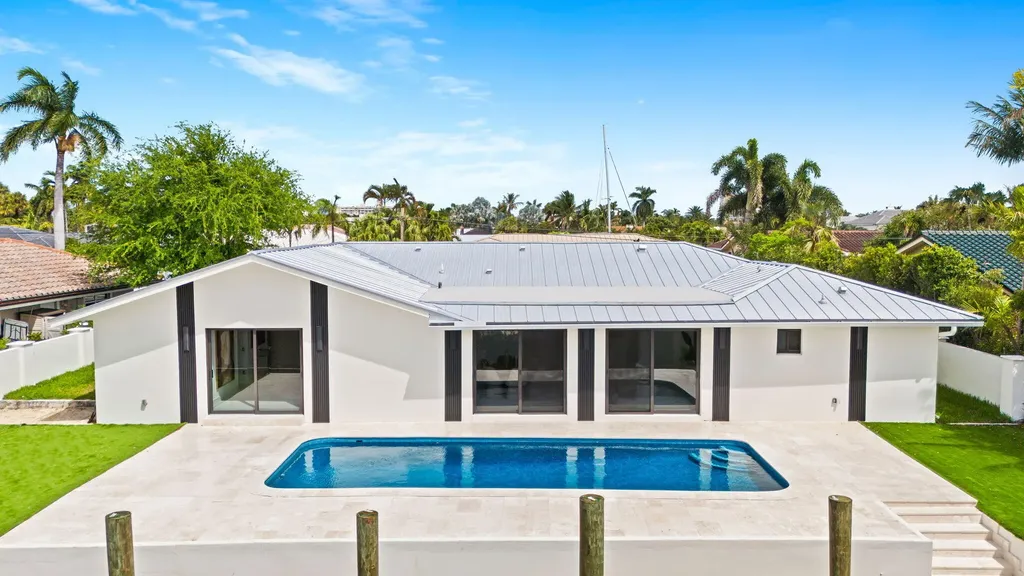 3821 NE 26th Avenue Lighthouse Point FL 33064