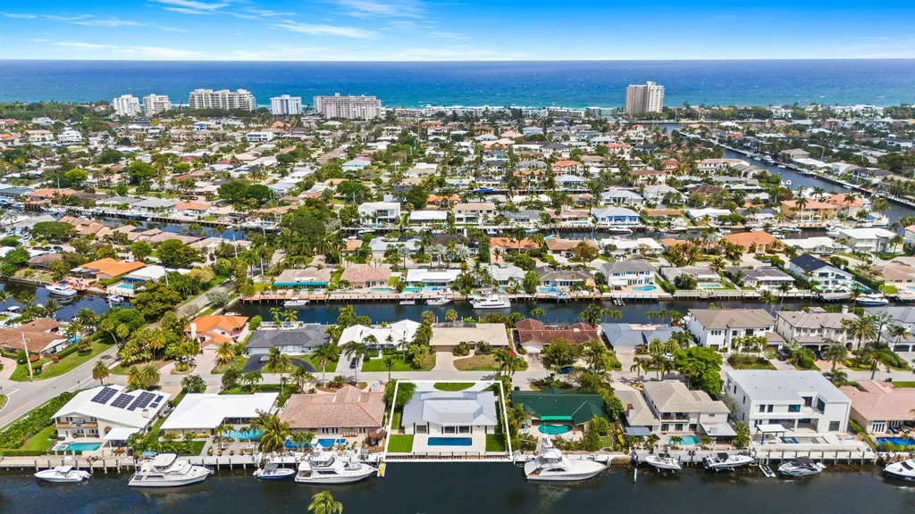 3821 NE 26th Avenue Lighthouse Point FL 33064